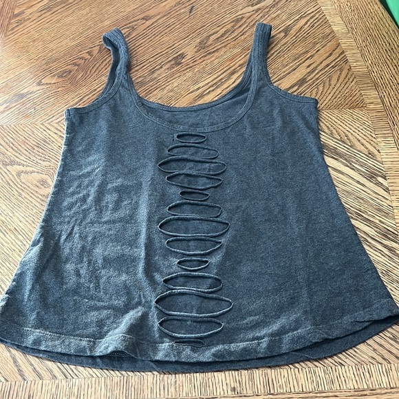 Fox tank - Picture 2 of 2